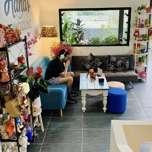 597413586_2049566985802552_7027922684829677189_n